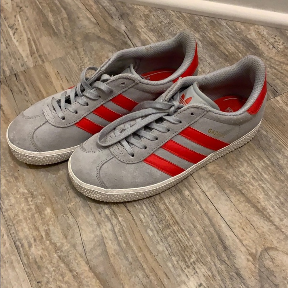 Adidas size 2